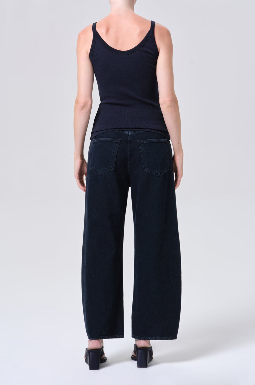 Low Curve Jean Crop Crushed