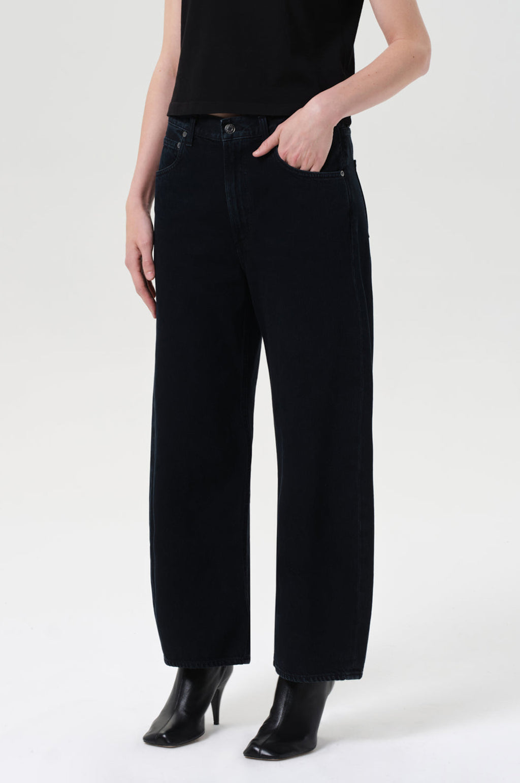 Low Curve Jean Crushed