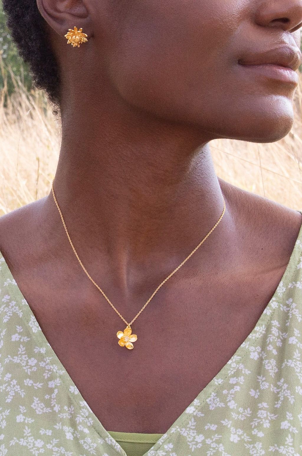 Citrine Buttercup Necklace Gold