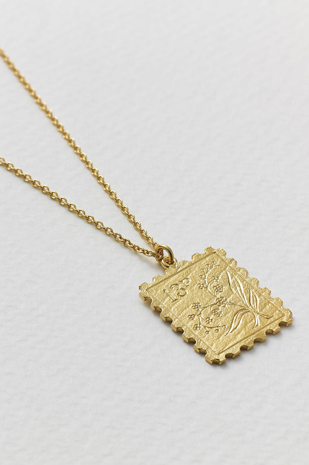 Floral Stamp Necklace Gold