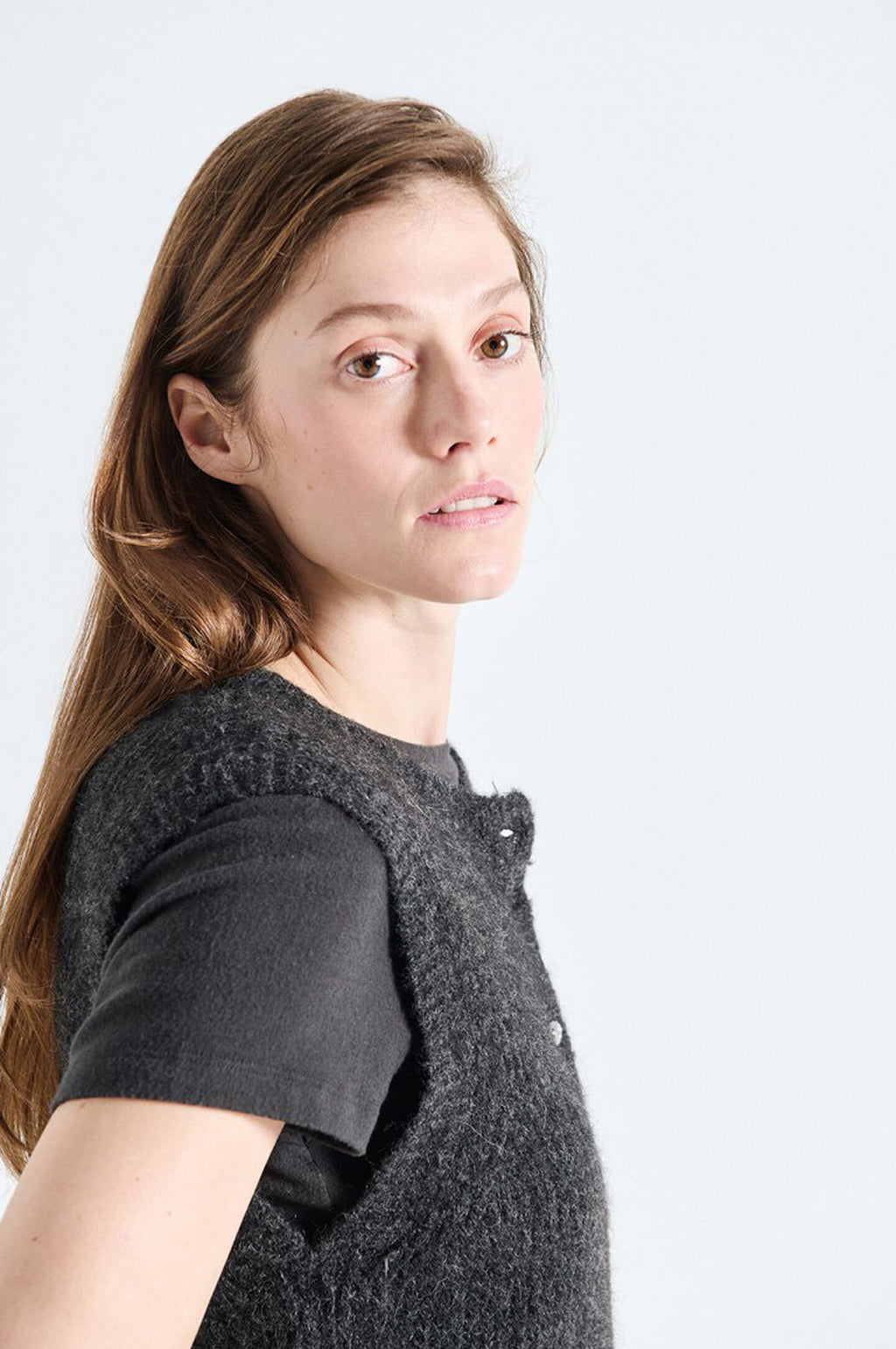 East Knit Vest Charcoal Melange