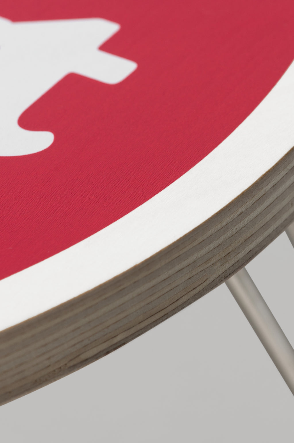 Heart Folding Table Scarlet/White