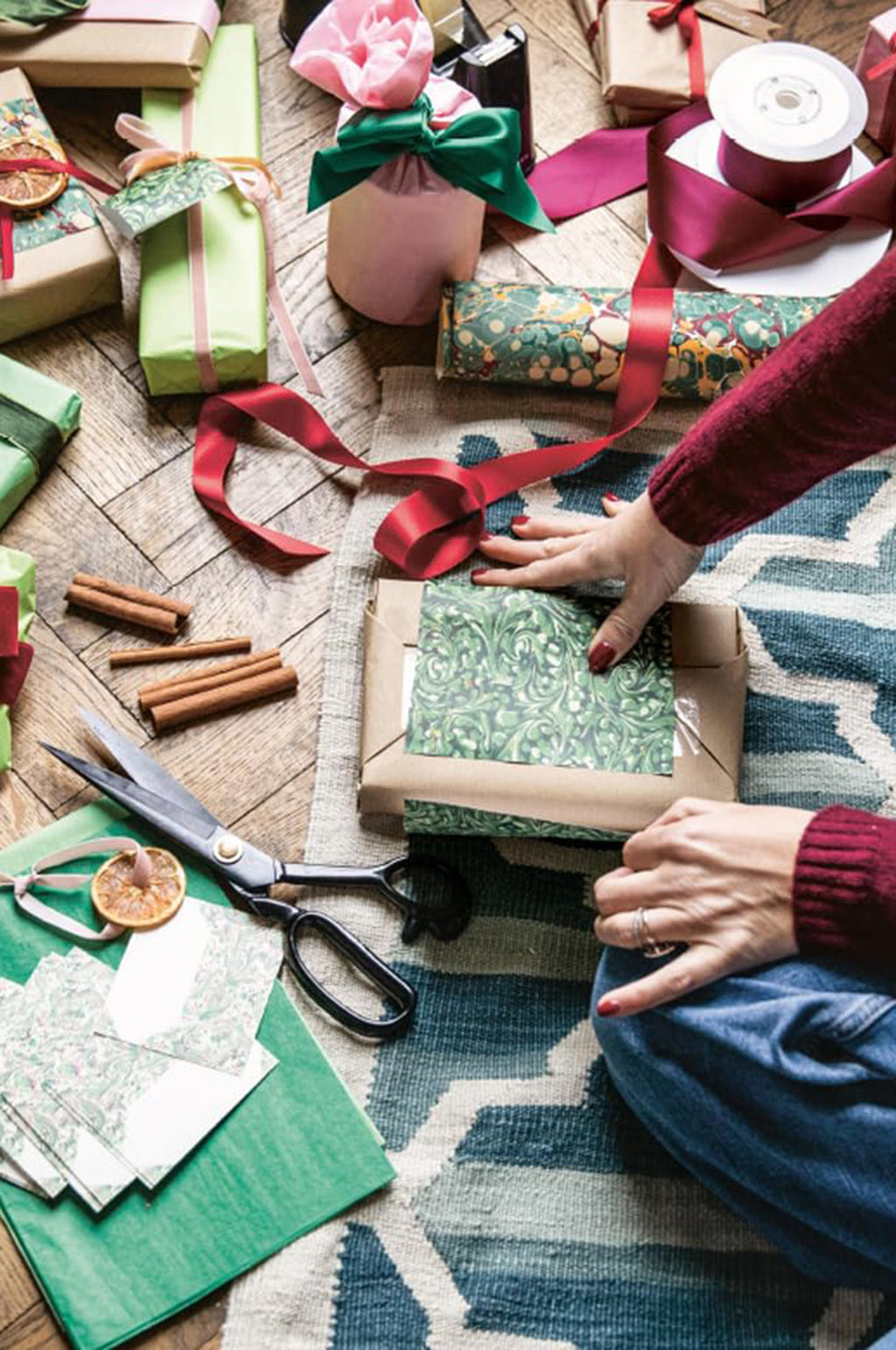 Christmas Companion: Recipes Crafts And Inspiration