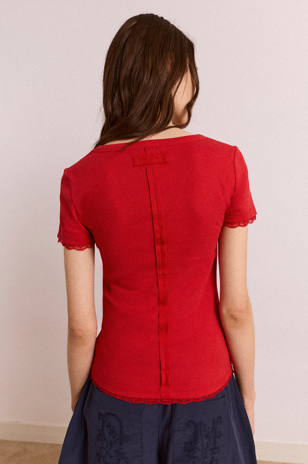 Paige V-Neck Tee Red