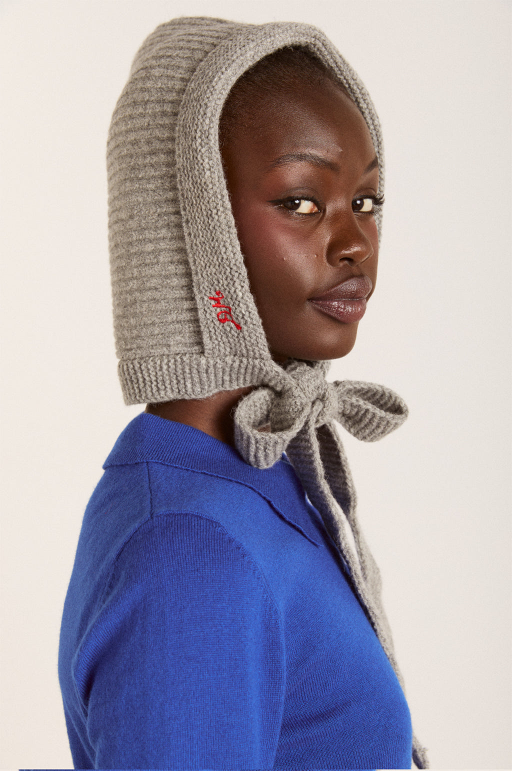 Premium Bonnet Charcoal