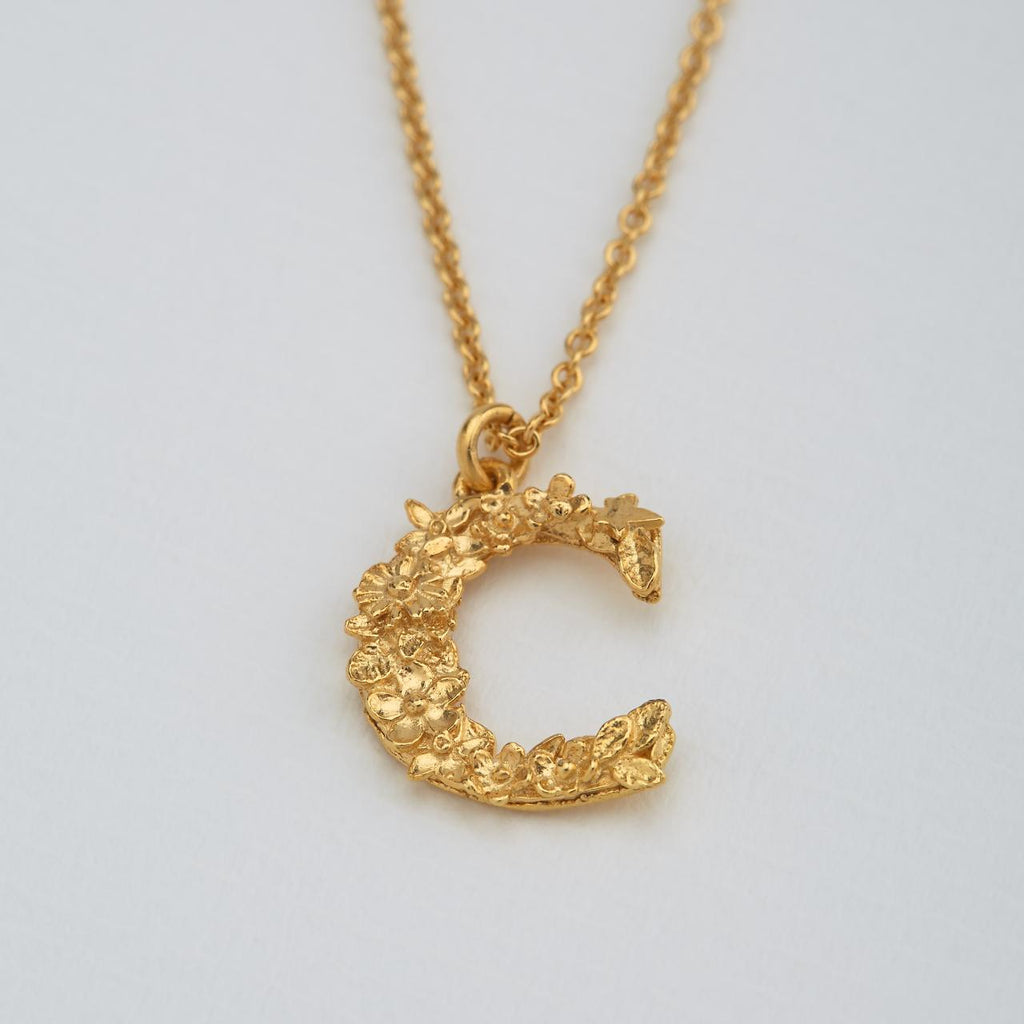 A.M. Floral Alphabet C Necklace Gold