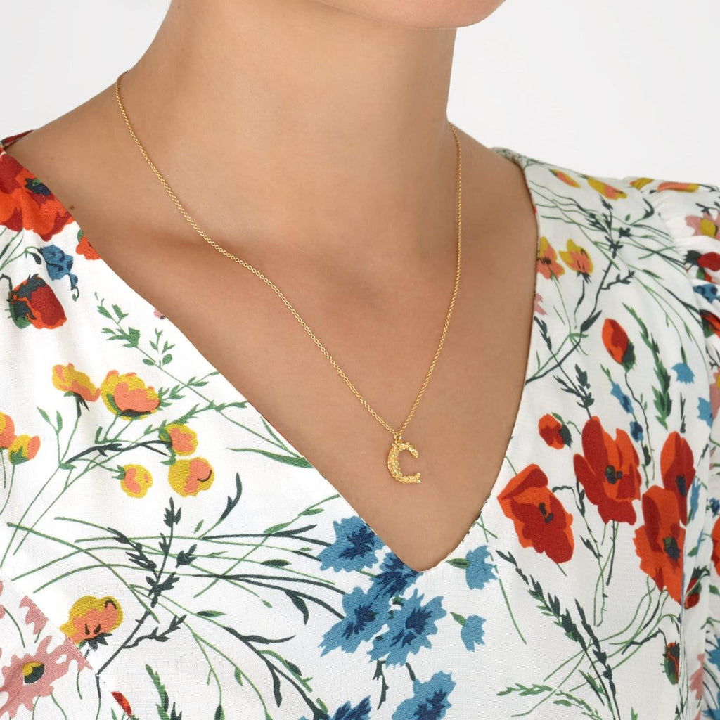 A.M. Floral Alphabet C Necklace Gold