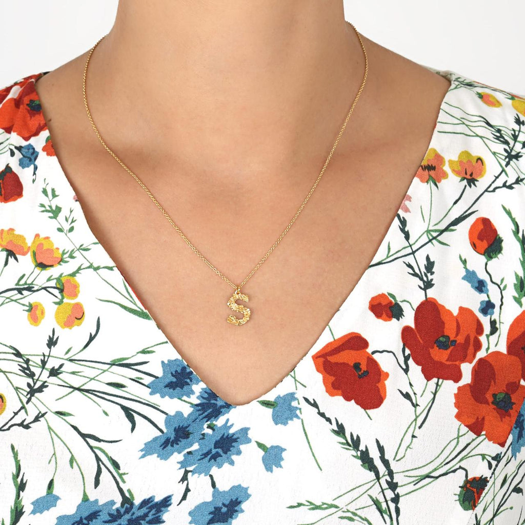 A.M. Floral Alphabet S Necklace Gold