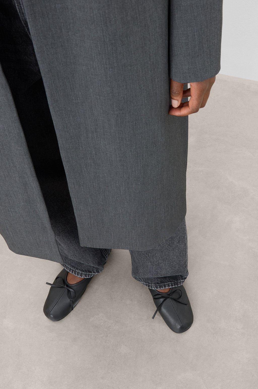 Blaise Leather Black