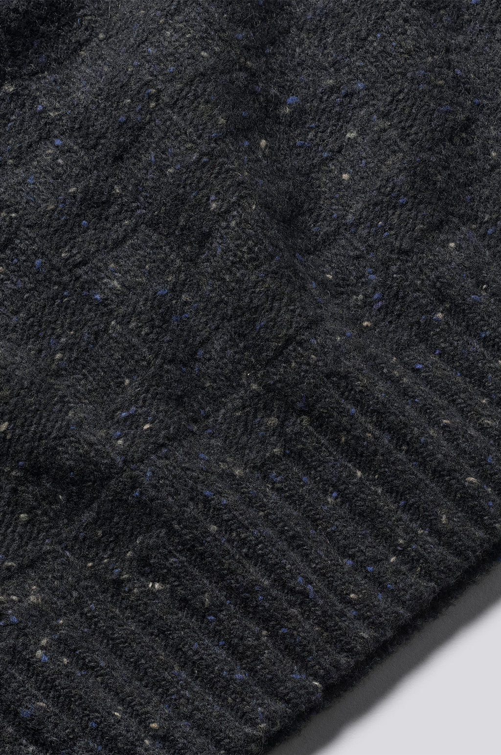 Area Wool Knit Navy