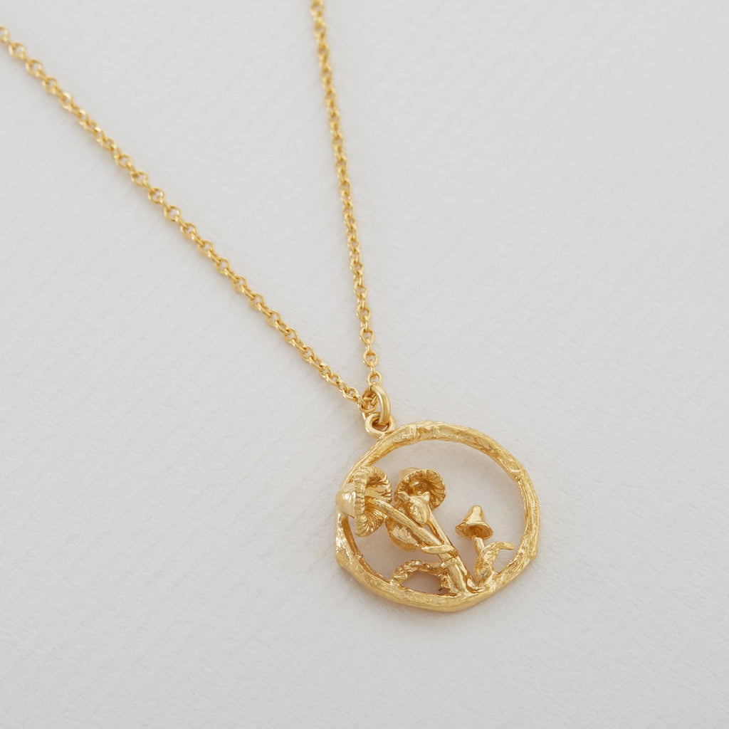 A.M. Mushroom Patch Loop Necklace Gold