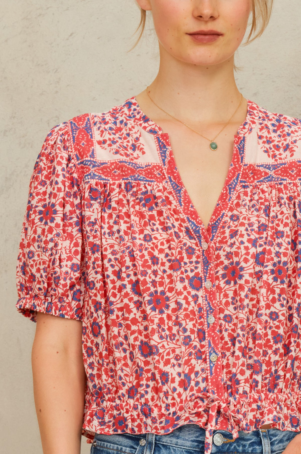 Della Print S/S Top Red/Navy