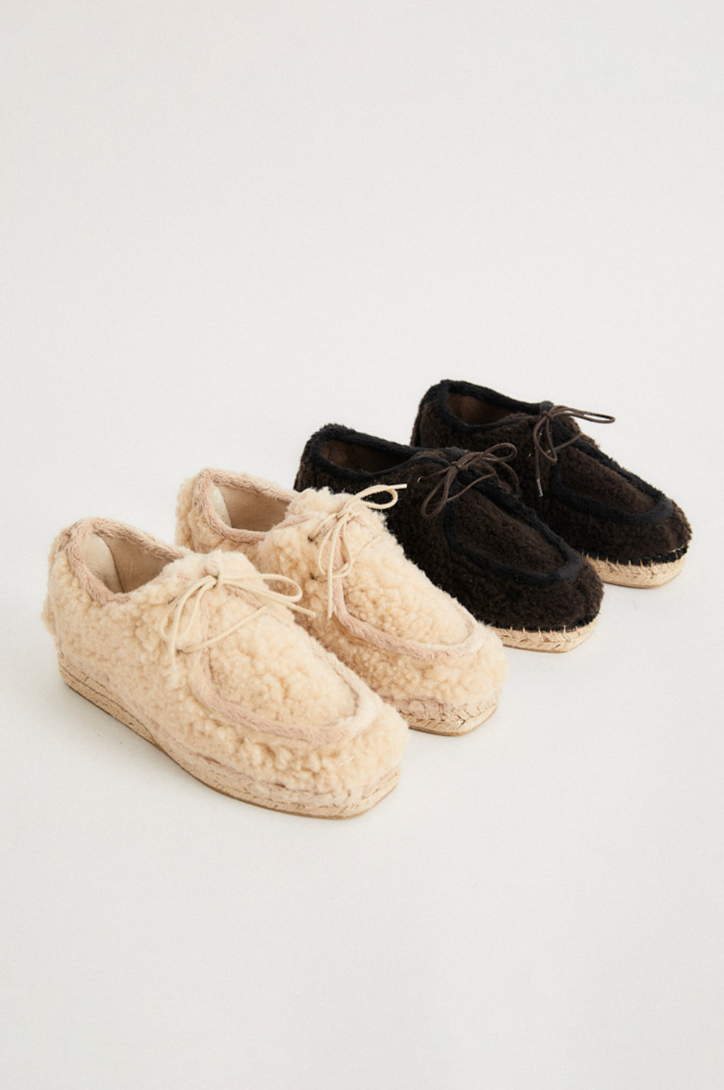 Txalupa Lace Up Beige