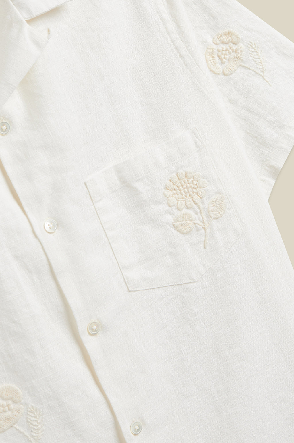 Embroidery Nature Ramie Shirt Ecru