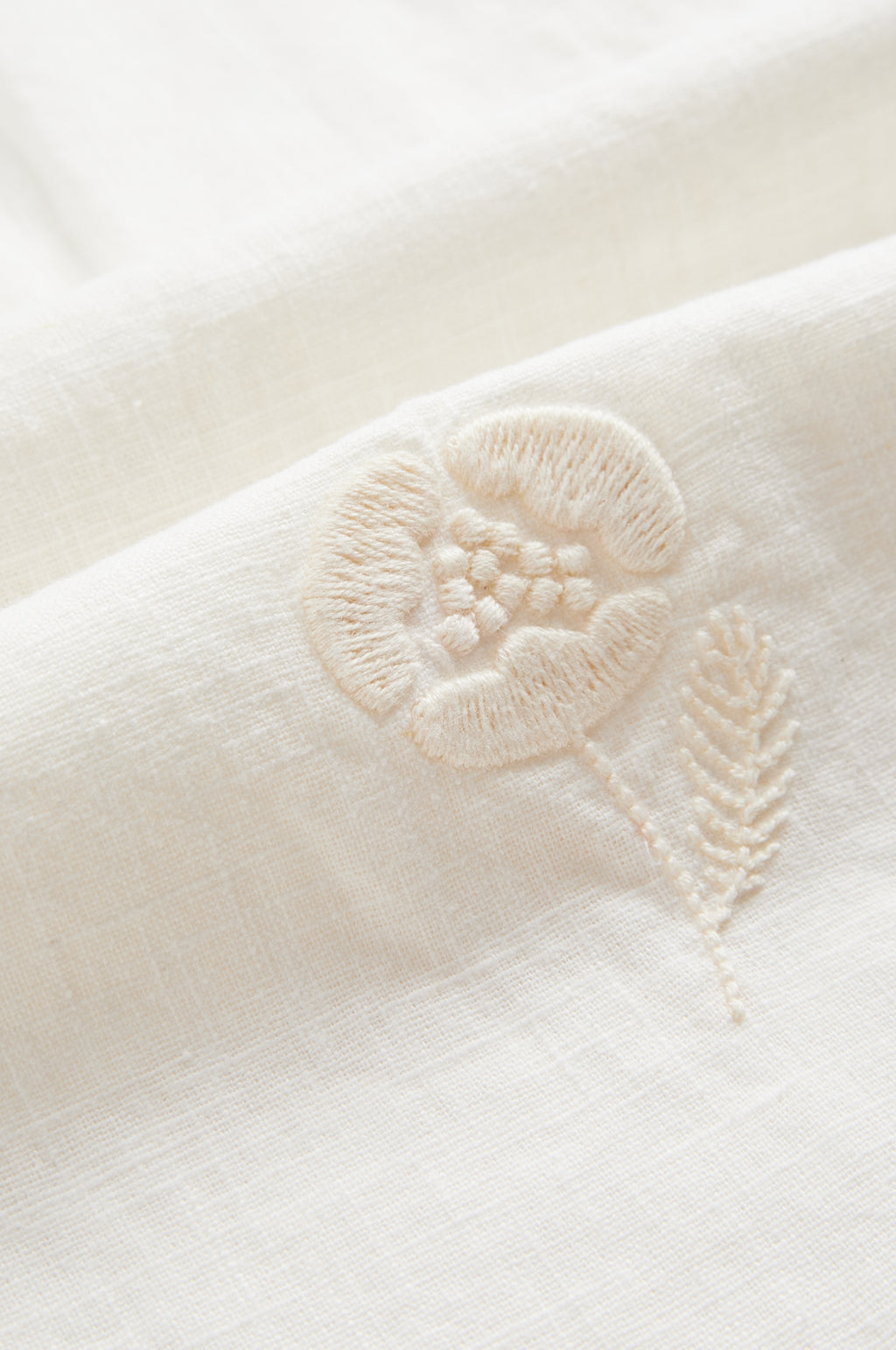 Embroidery Nature Ramie Shirt Ecru