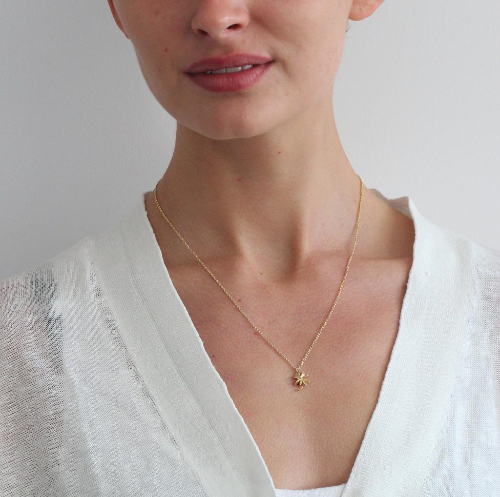 A.M. Baby Lucky Clover Necklace Gold