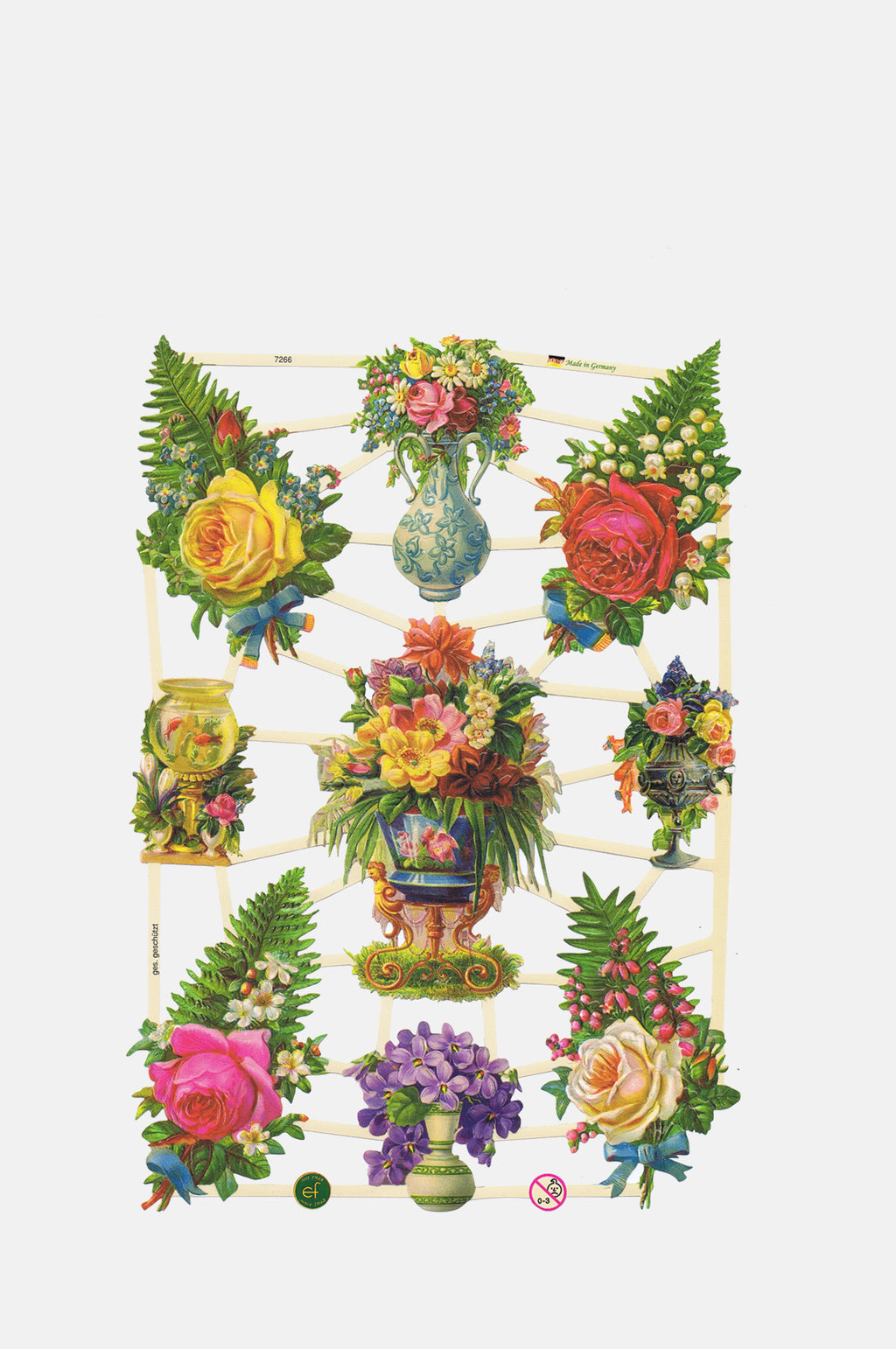 Roses in Fern Paper Trims