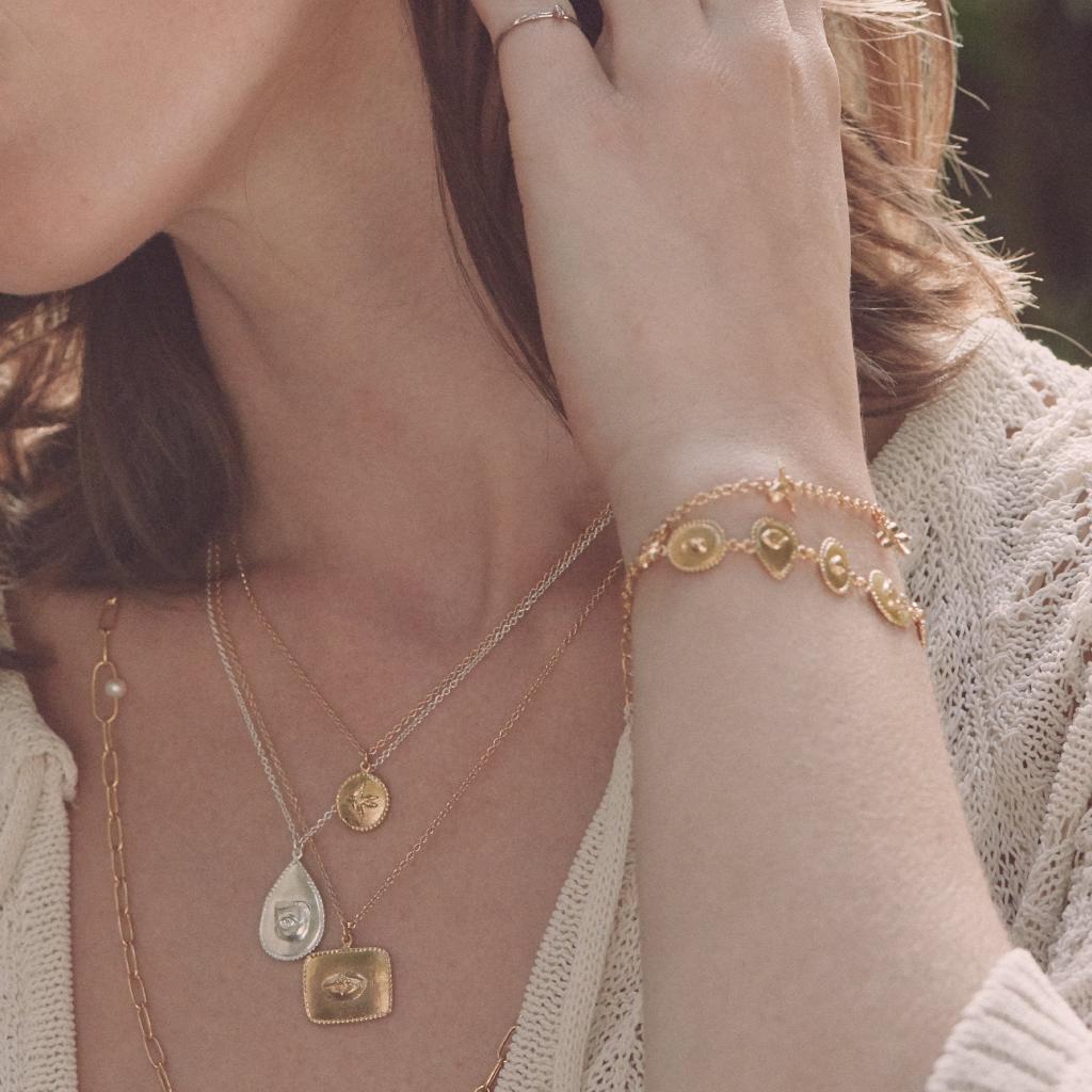 A.M. Small Ex-voto Swallow Necklace Gold