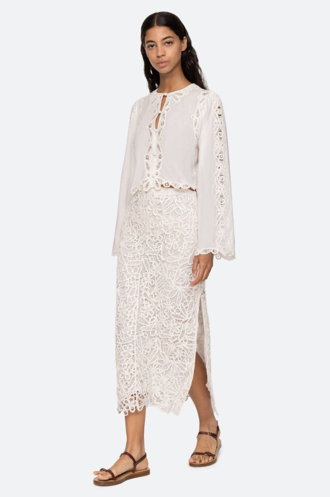 売れ筋商品|||シー シャツ レディース トップス ELKE SOUTACHE - Blouse - white SS25-088-WHITE-1_7311b9af-9cf8