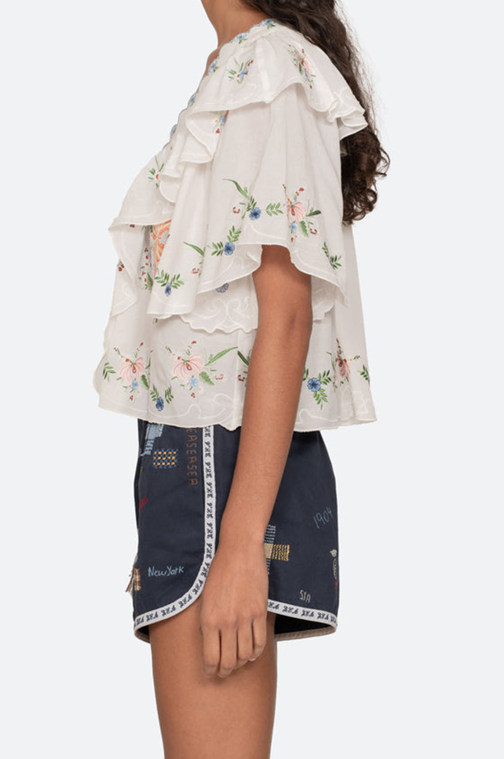 Serafina Embroidery S/Slv Top Cream