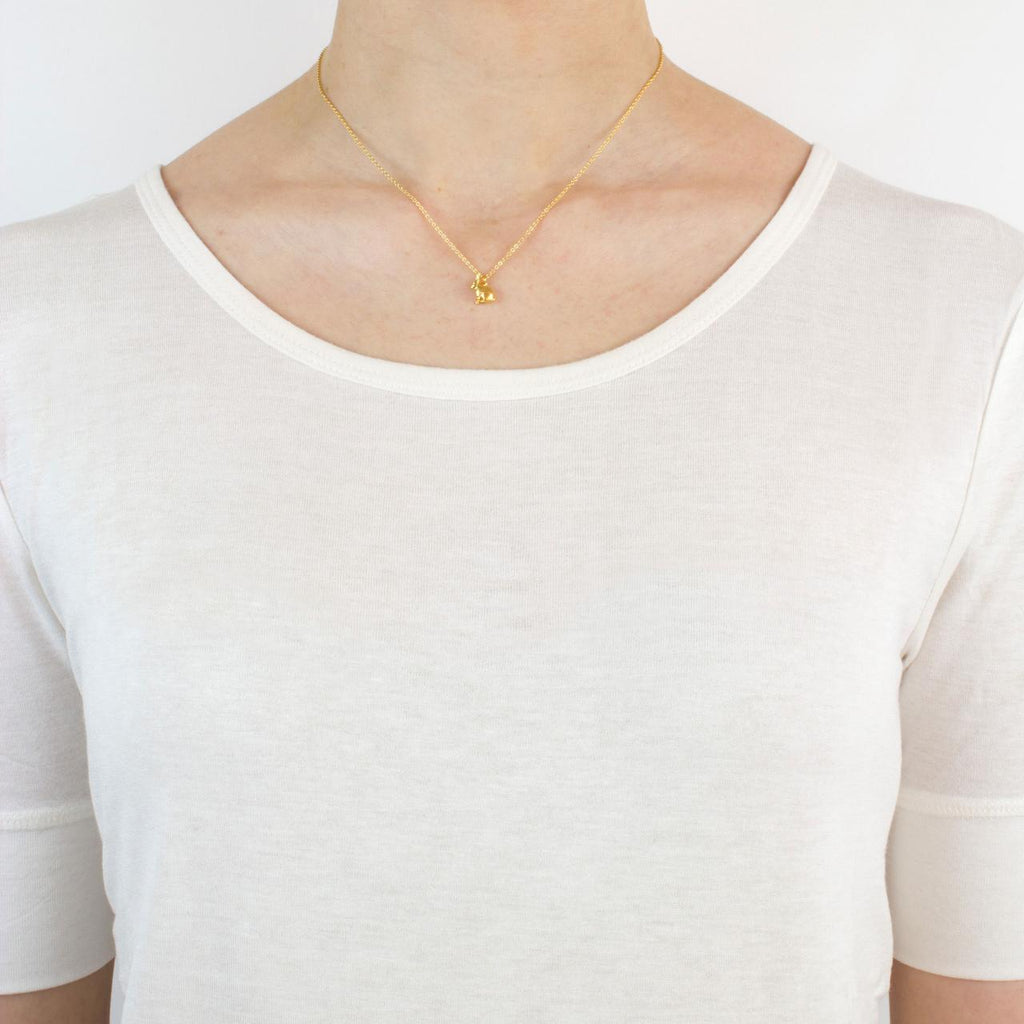 A.M. Sitting Bunny Necklace Gold