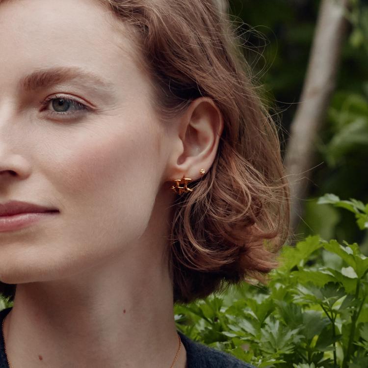 A.M. Clustered Mushroom Earrings Gold