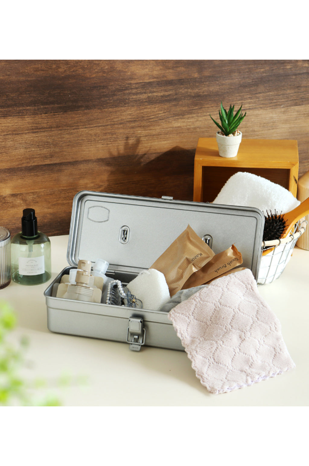 Trunk Shape Toolbox T-320 Silver
