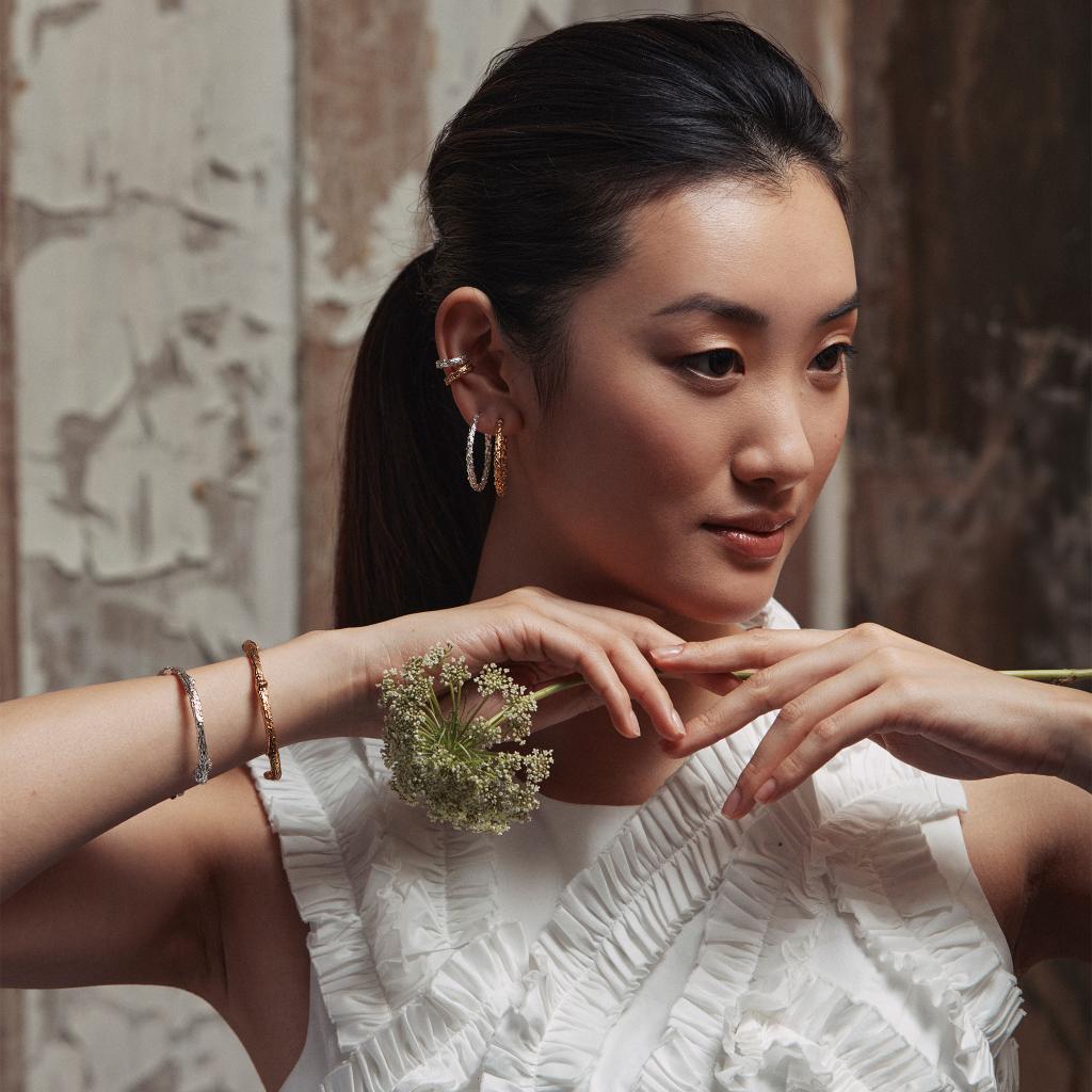 A.M. Pine Twig Earring Cuff Gold