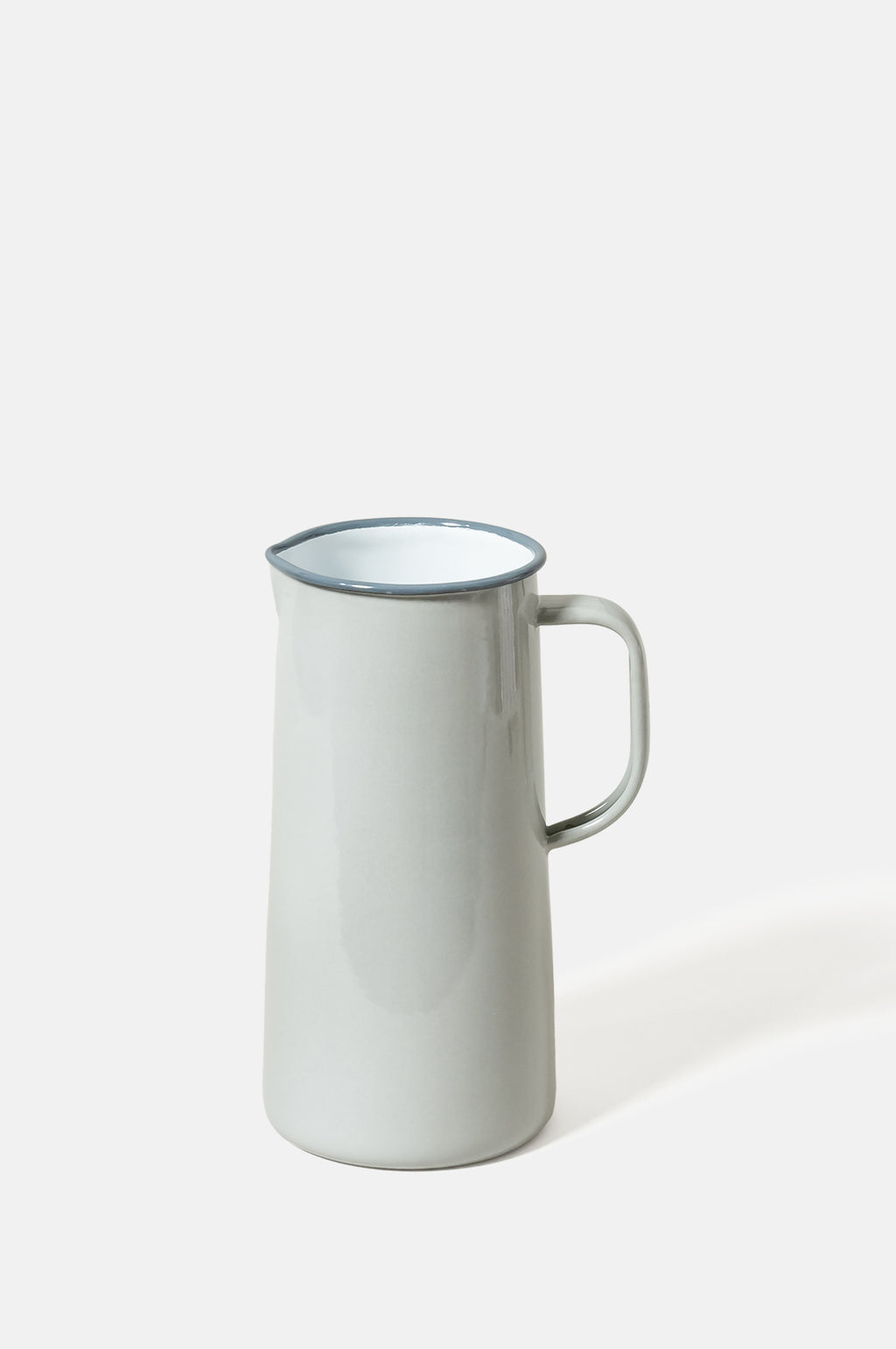 Falcon Enamelware 3 pint jug in oyster light grey with white interior.