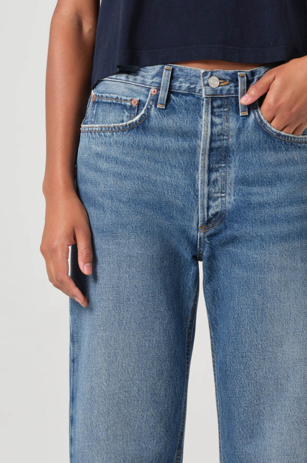 90's Crop M/R Loose Straight Essence