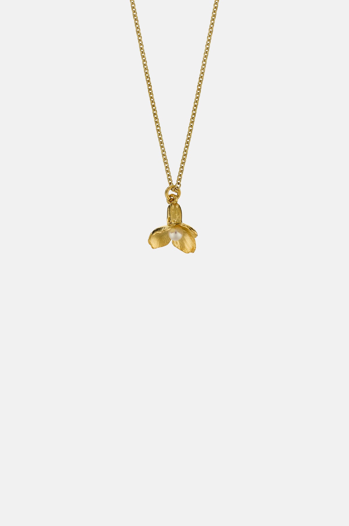 Alex Monroe Cuckoo Flower Necklace with Pearl Gold.