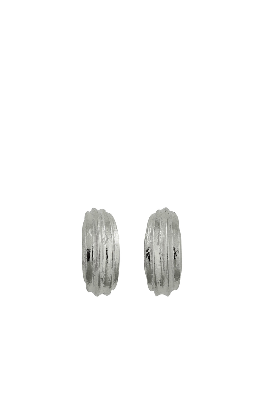 Kissing Seed Huggie Hoop Earrings Silver