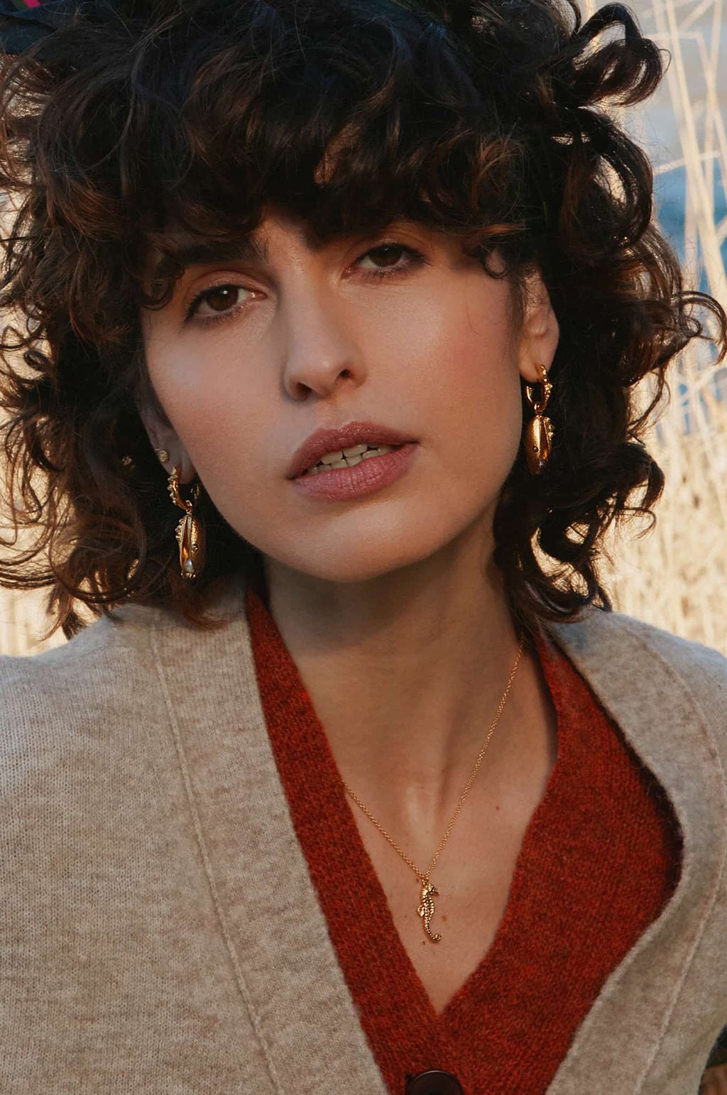 Seahorse Necklace Gold