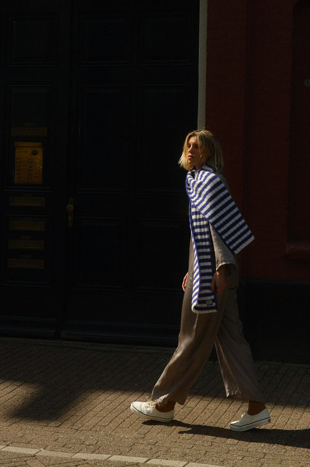 Vitow Scarf Bleu Royal Rayures Blanches