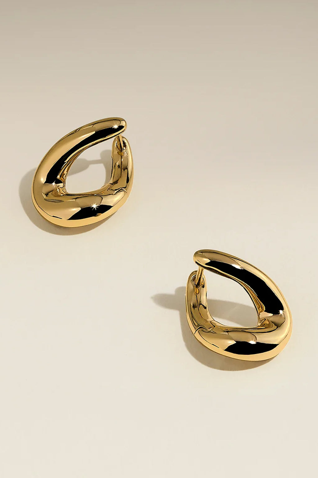 Molten Hoops in Gold