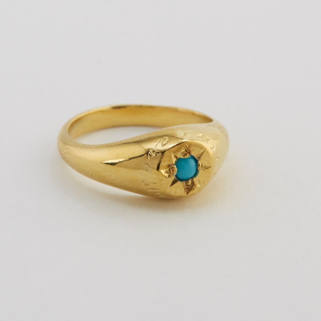 A.M. Turquoise Signet Ring with “A Star to Guide Me” Engraving Gold