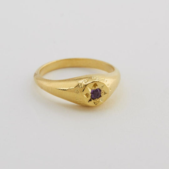 A.M. Amethyst Signet Ring with “A Star to Guide Me” Engraving Gold
