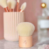 Kabuki Brush