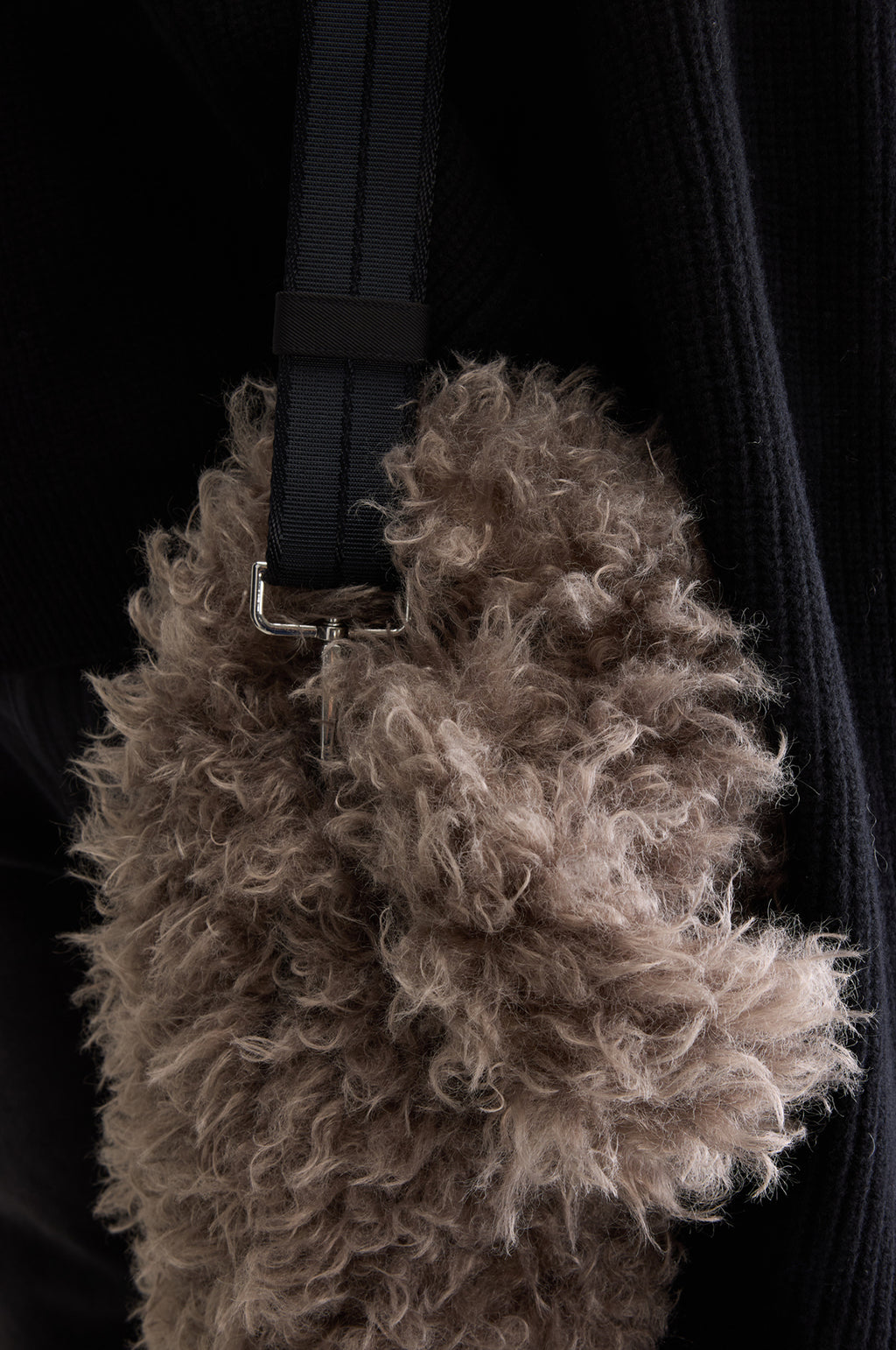 Helbi Bag Dust
