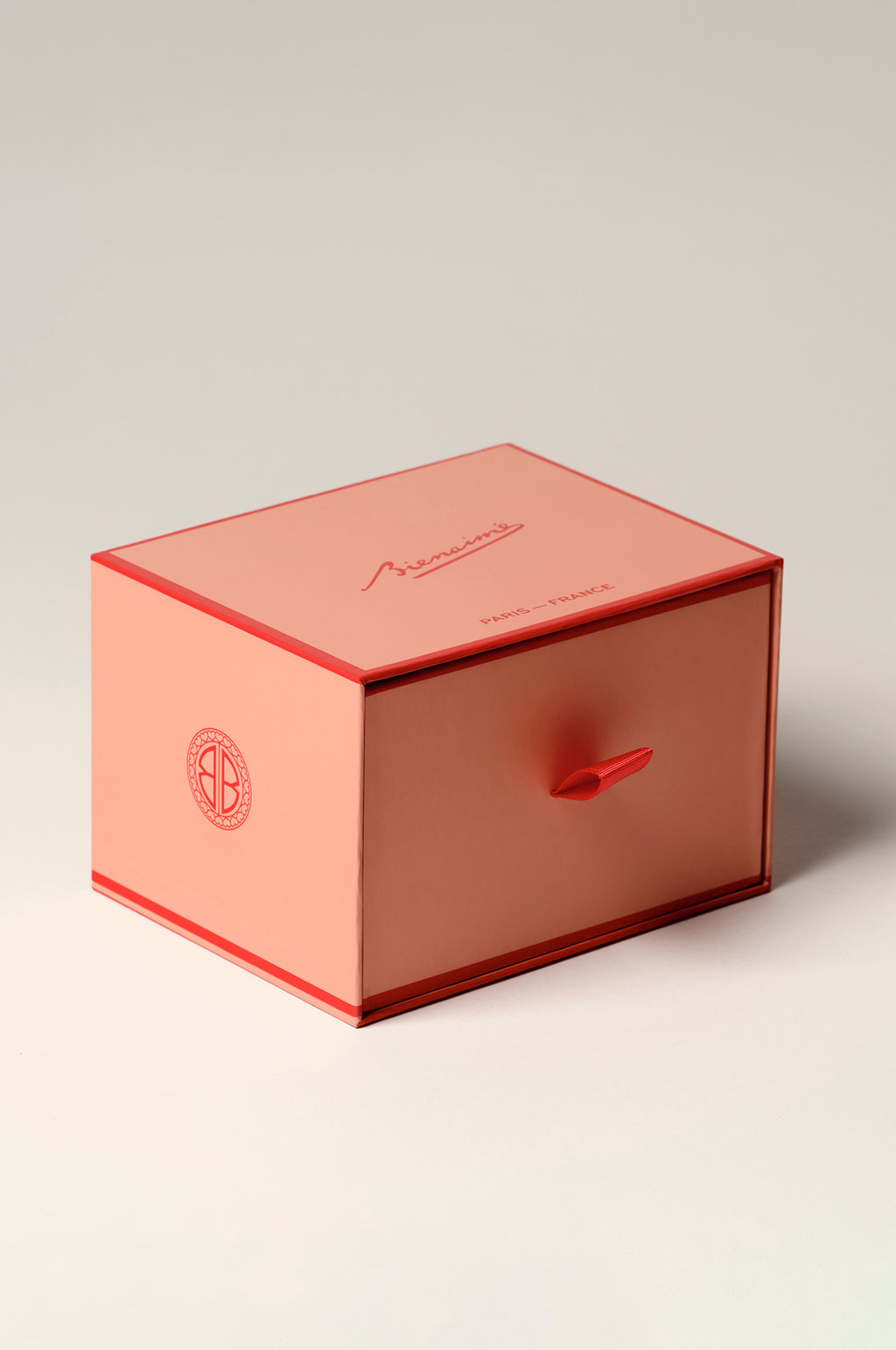 La Vie En Fleurs Candle