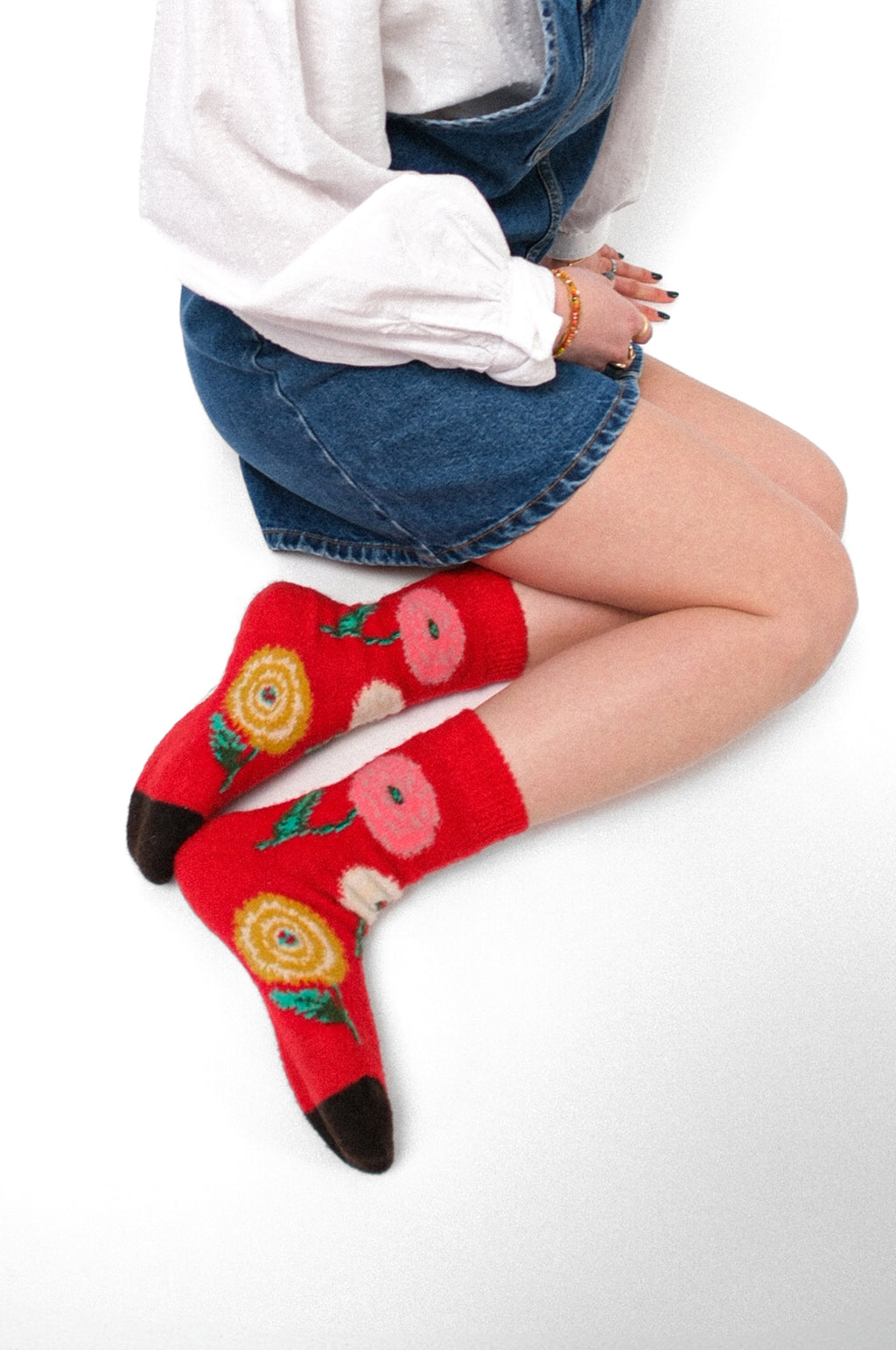 Fleurs Rouge Socks