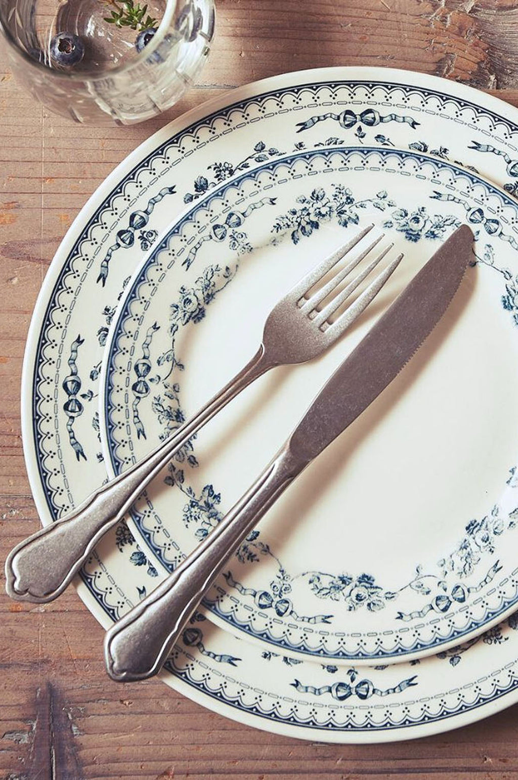 Faustine Dinner Plate Old Blue