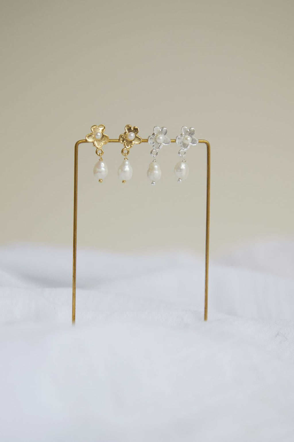 Primer Pendiente Pearl Earrings Silver