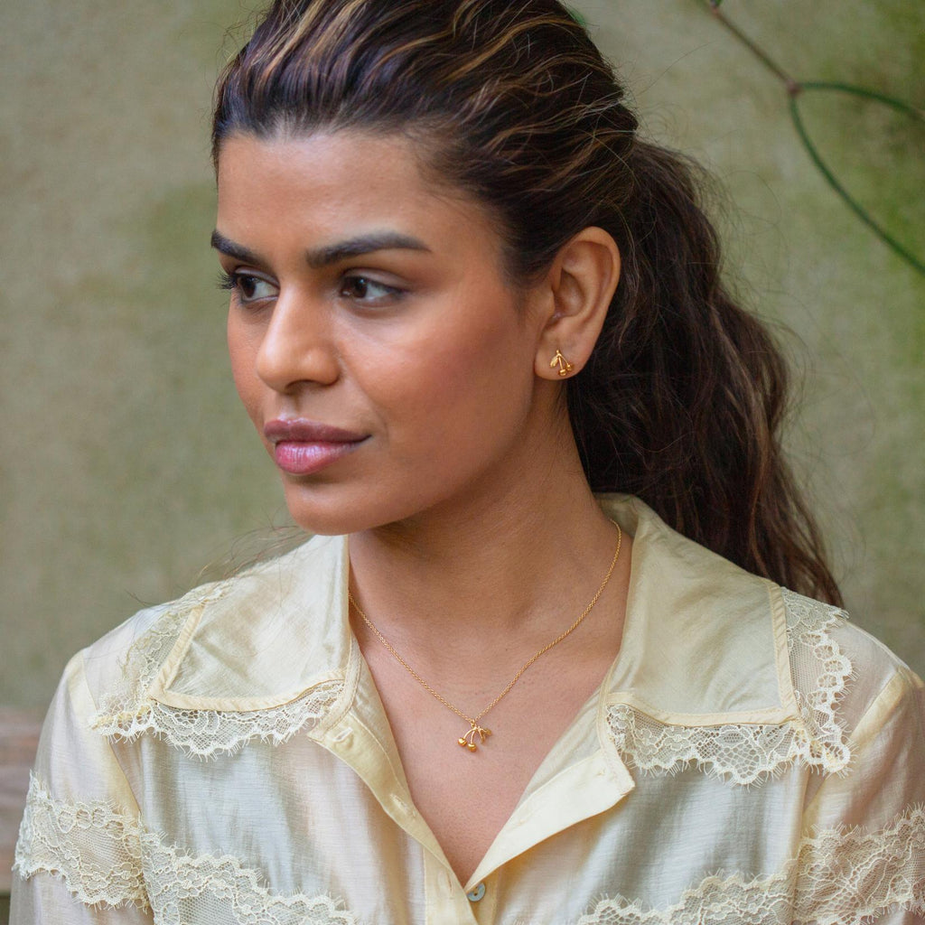 A.M. Cherry Single Stud Earring Silver