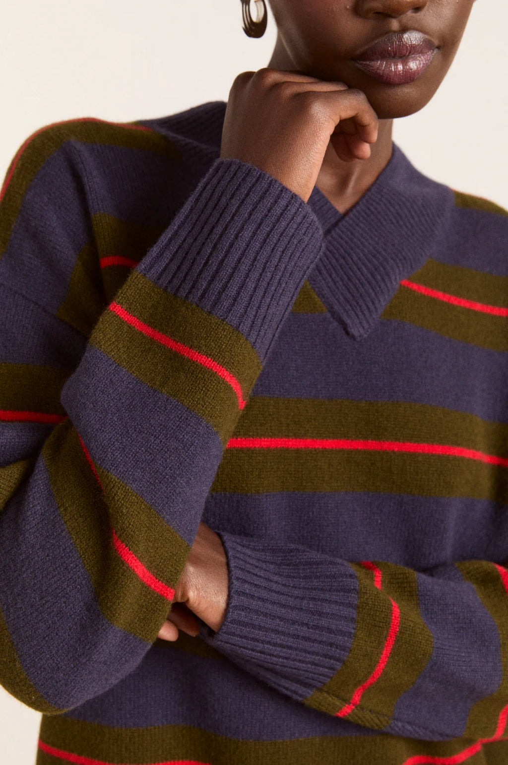 Odette V-Neck Jumper Olive/Navy Stripe