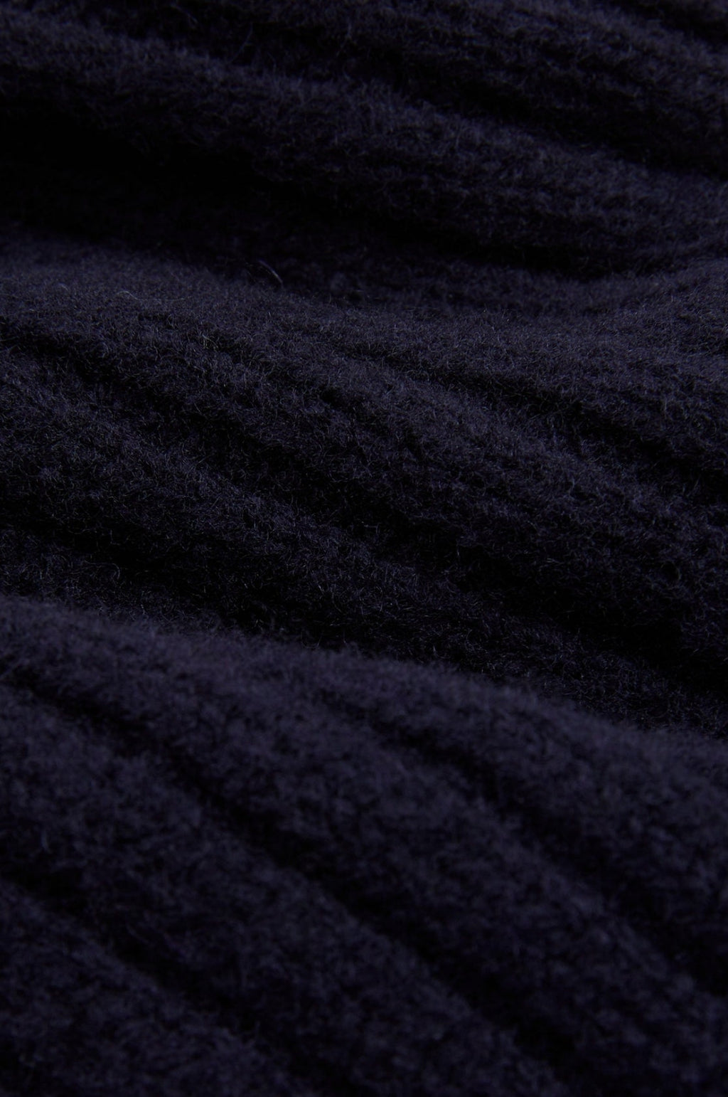 Lambswool Ribbed Knit Beanie Navy