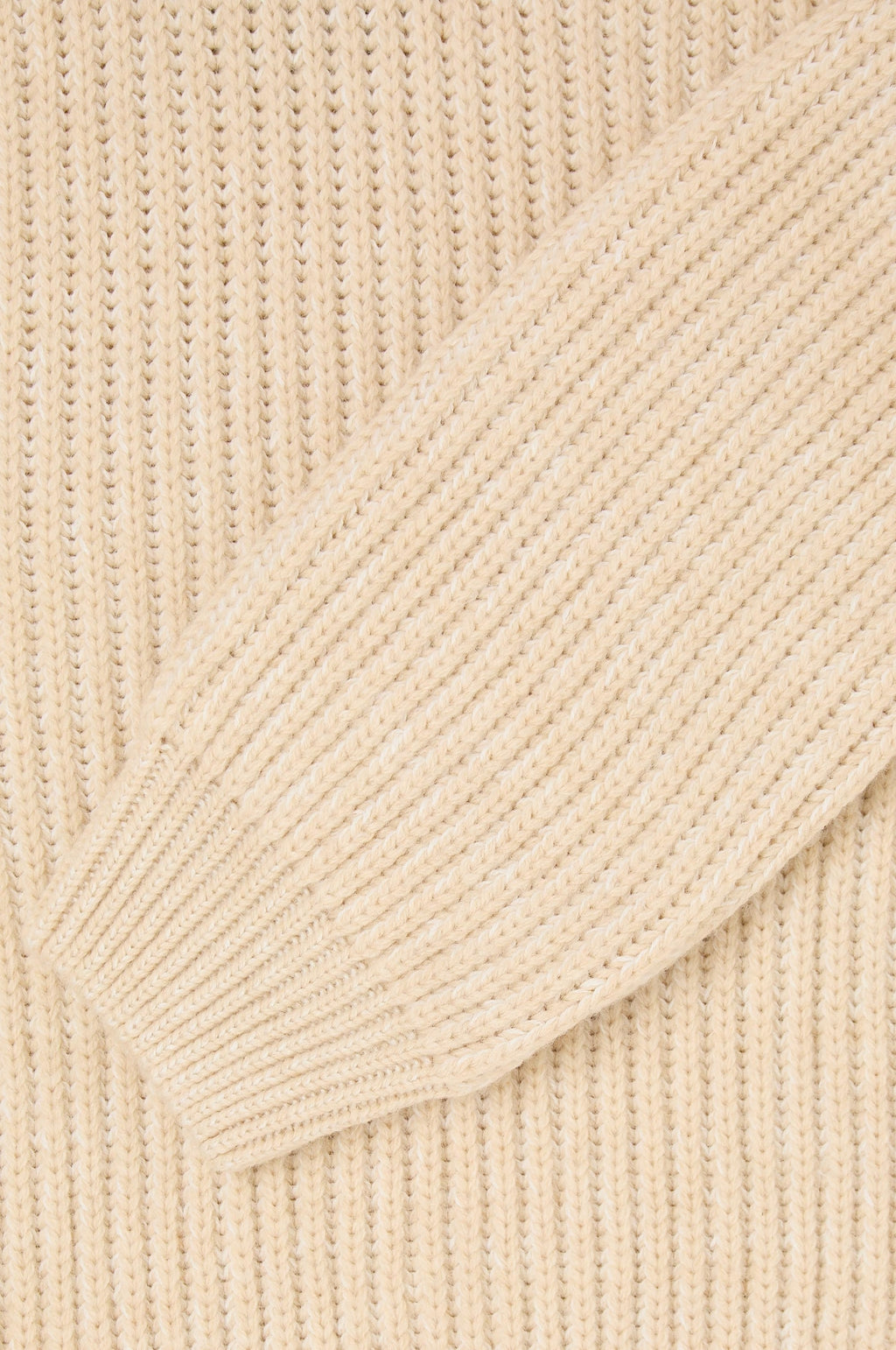 Roni High Collar Sweater Beige