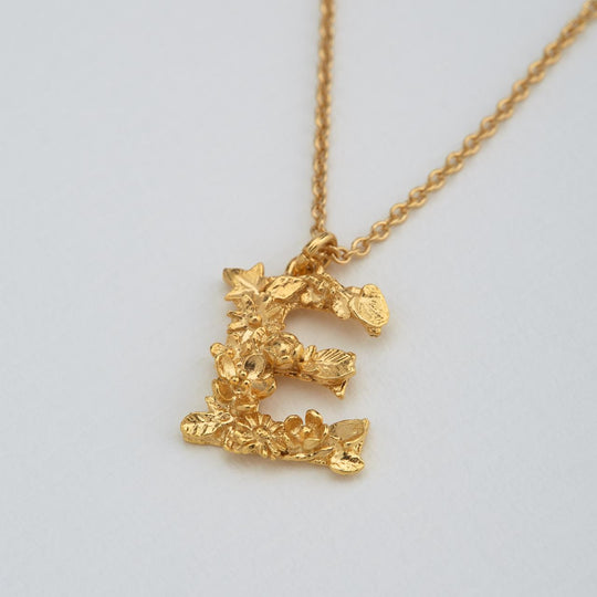 A.M. Floral Alphabet E Necklace Gold