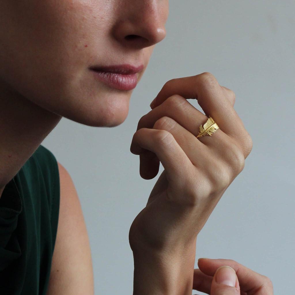A.M. Wrapped Feather Ring Gold
