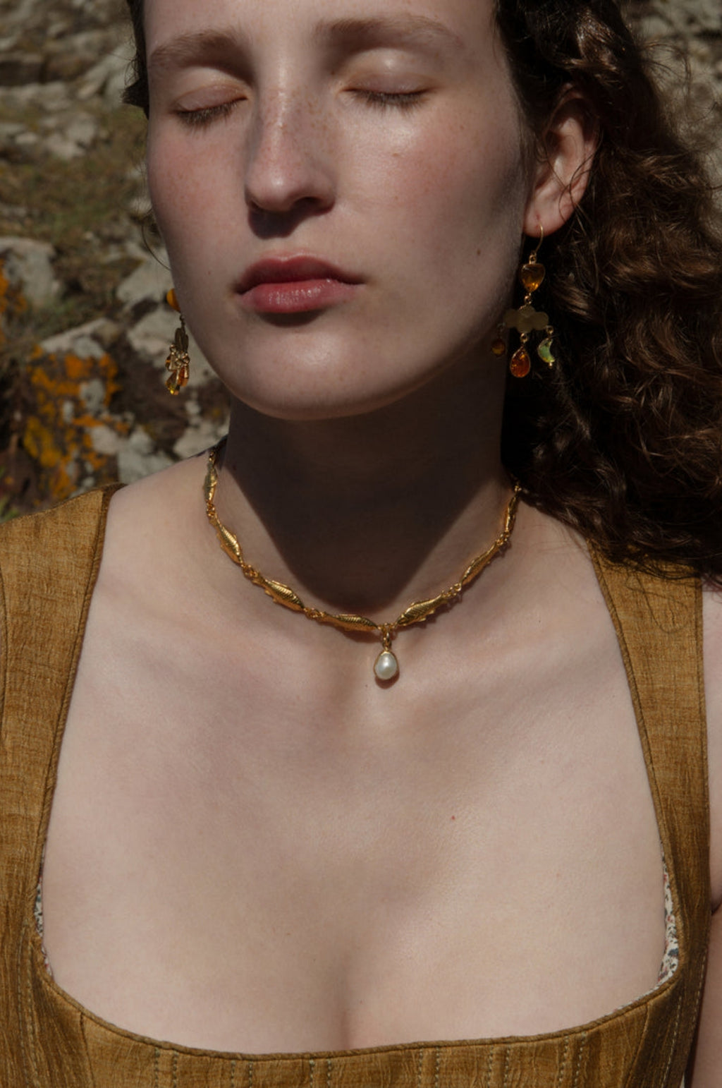 Fish Necklace with Detachable Pearl